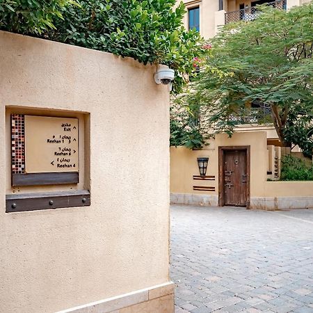 Higuests - Spacious Apt With Private Balcony In Old Town Dubai Bagian luar foto