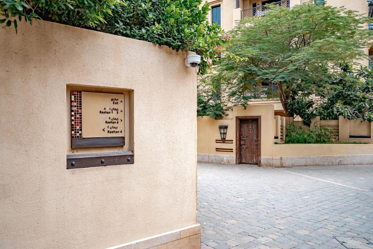 Higuests - Spacious Apt With Private Balcony In Old Town Dubai Bagian luar foto