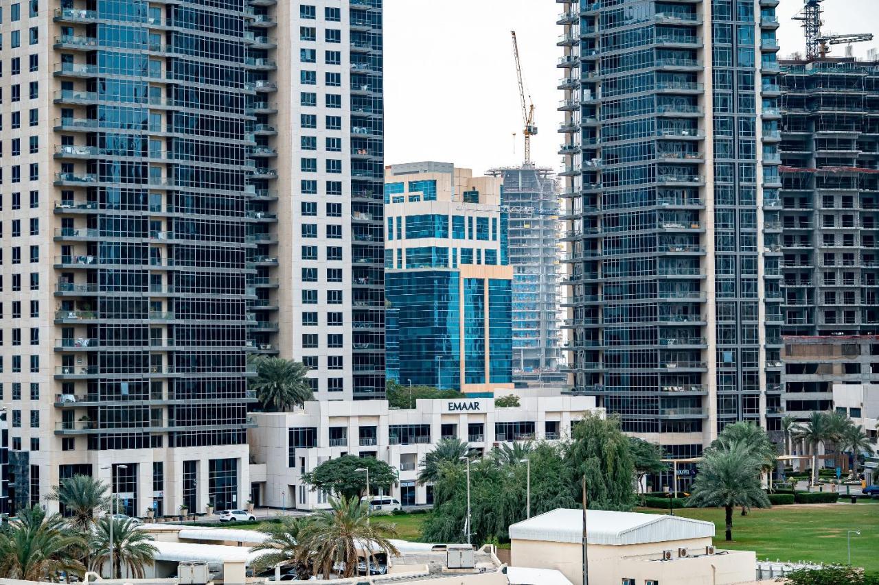 Higuests - Spacious Apt With Private Balcony In Old Town Dubai Bagian luar foto