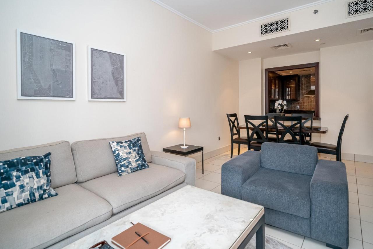 Higuests - Spacious Apt With Private Balcony In Old Town Dubai Bagian luar foto